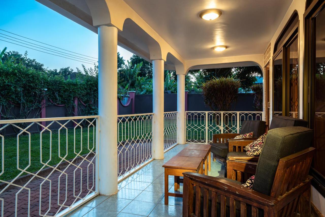 Dreamer'S Accommodation Arusha Exterior photo
